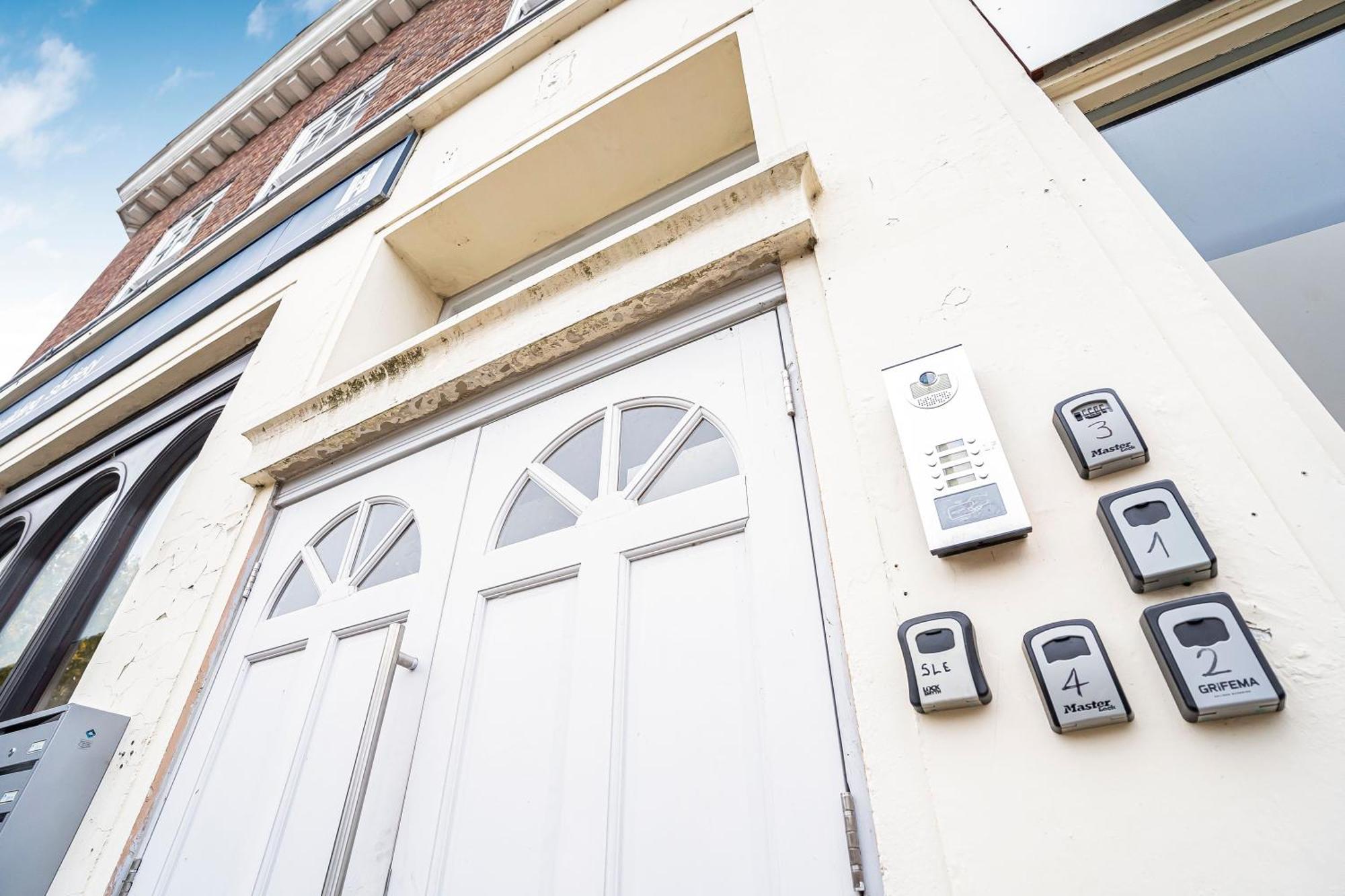 Modern & Stylish Apartments Didcot With Free Wifi Exterior photo